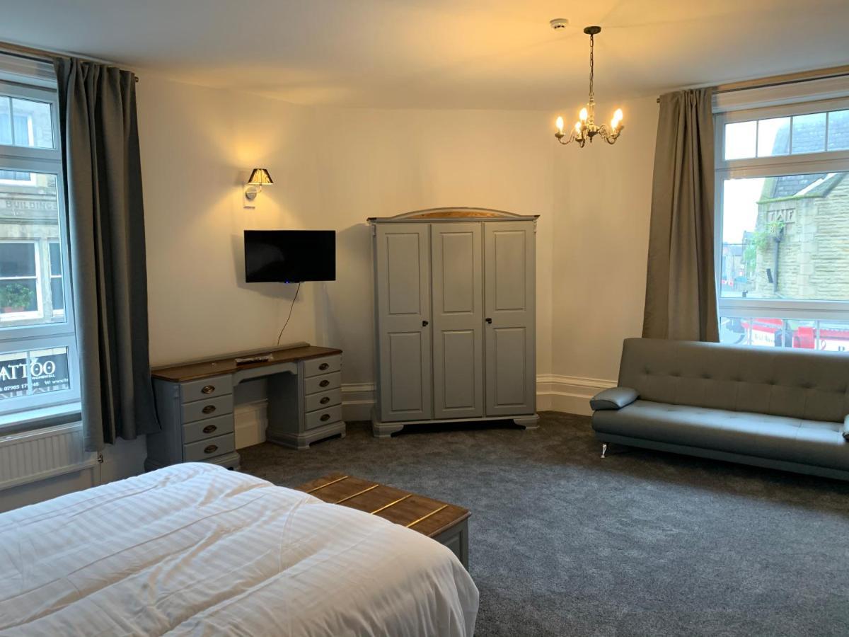 Churchill'S Hotel Wombwell Eksteriør billede
